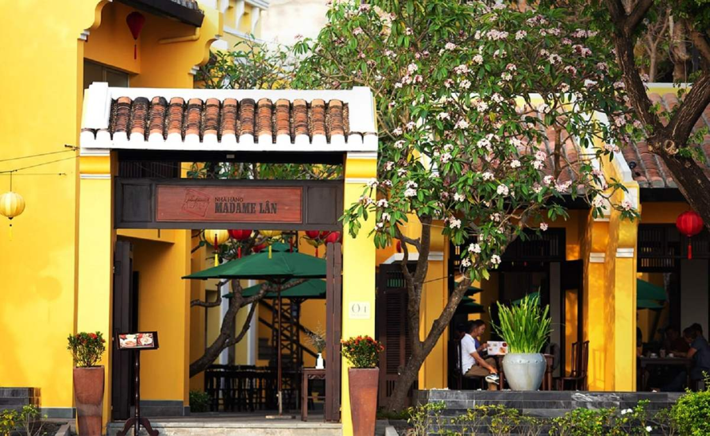 Những Quán Ăn Đà Nẵng Được Du Khách Quốc Tế Đánh Giá Cao